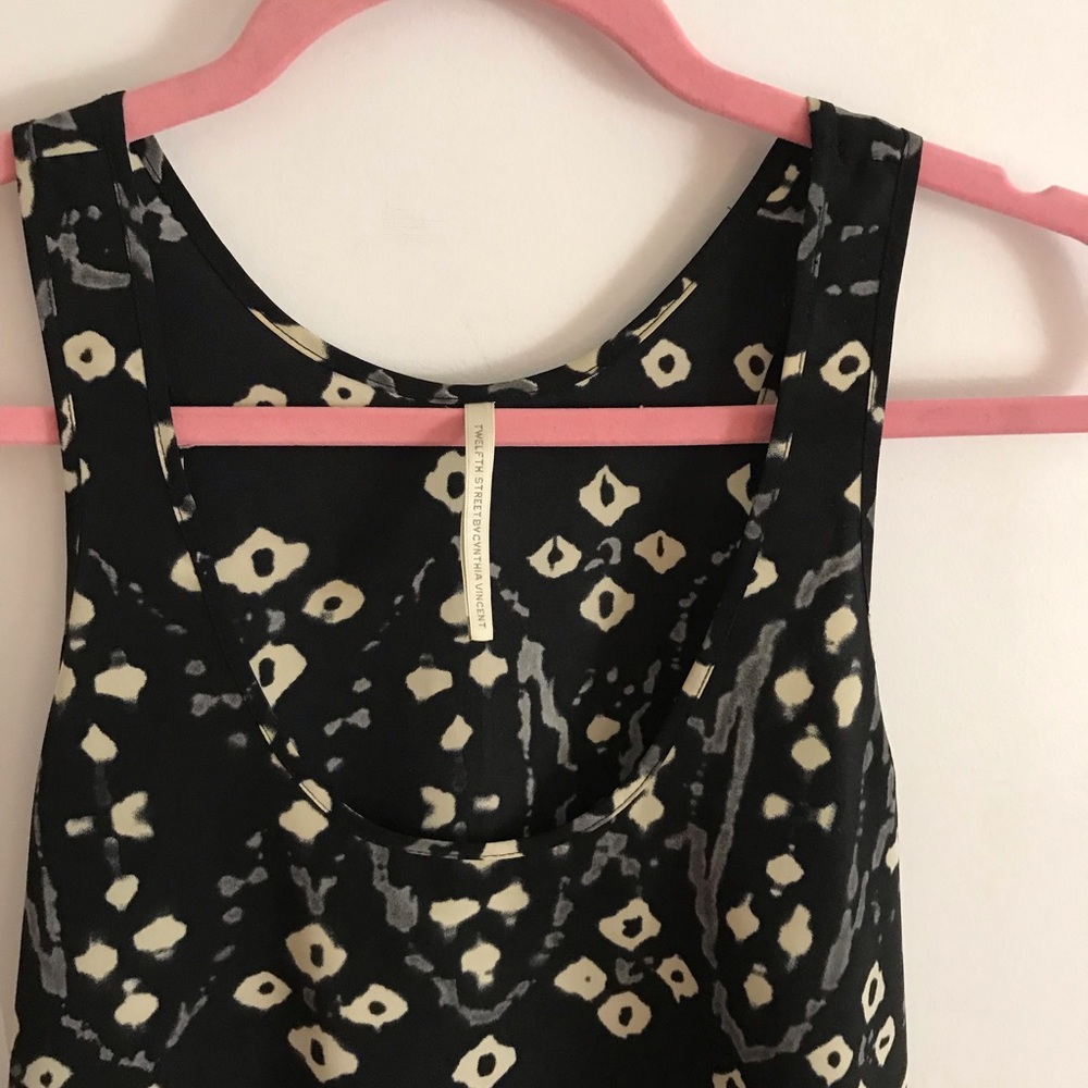 Pattern Silk Top - Picture 2 of 5